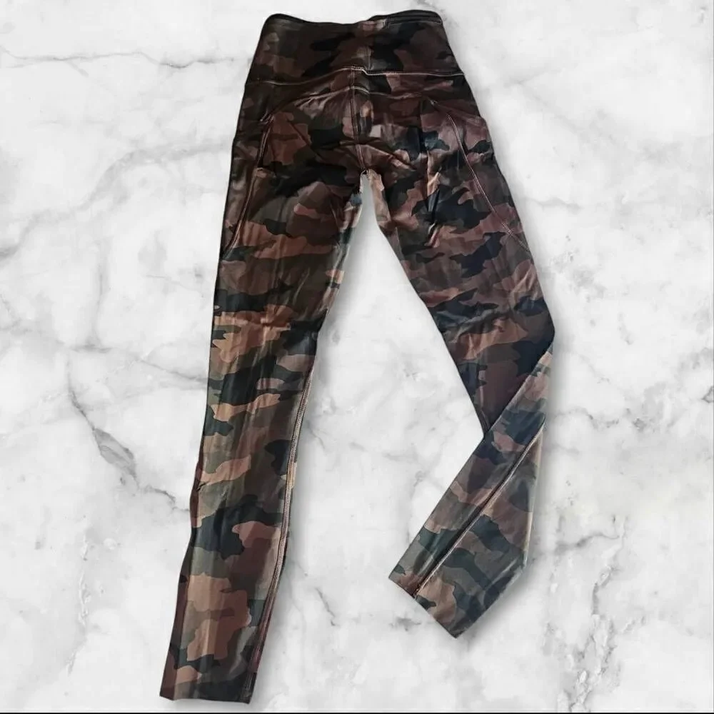 Lululemon Size 4 Camo Fast & Free Leggings